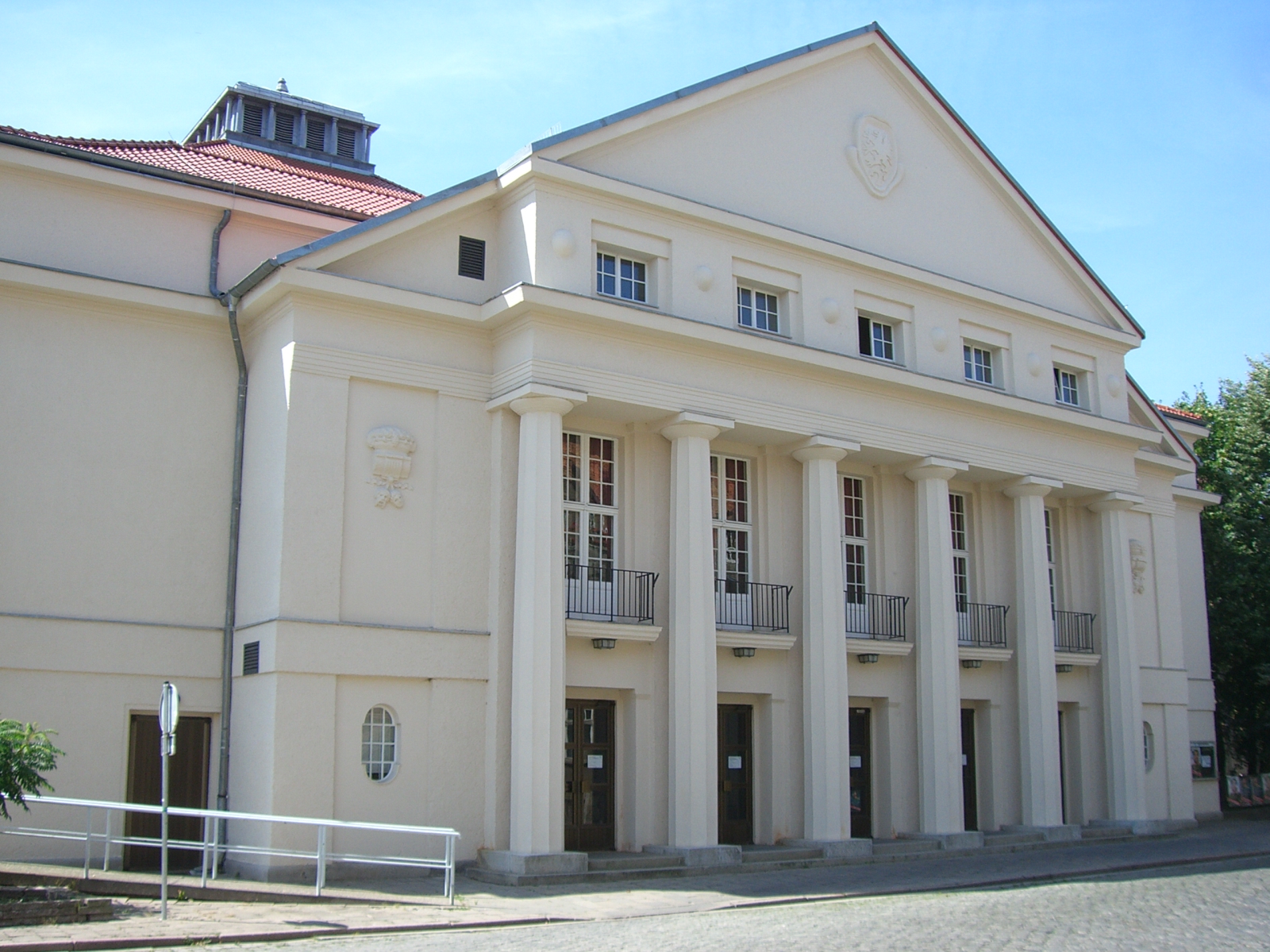 Theater & Stadthalle Greifswald