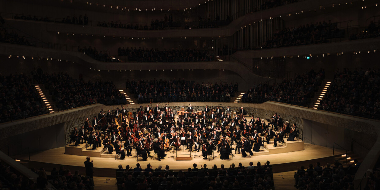 Die Münchner Philharmoniker bei einem Konzert in der Elbphilharmonie