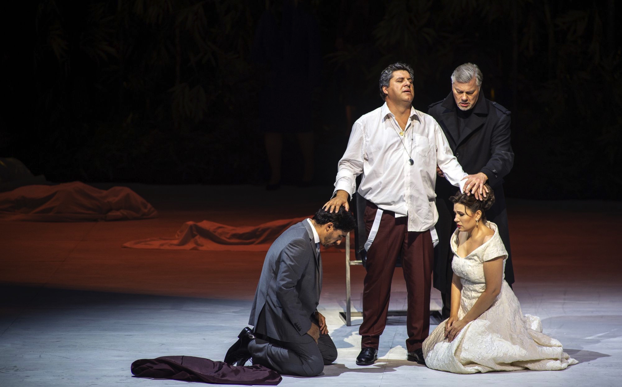 Simon Boccanegra 2019: Charles Castronovo (Gabriele Adorno), Luca Salsi (Simon Boccanegra), René Pape (Jacopo Fiesco), Marina Rebeka (Amelia Grimaldi)