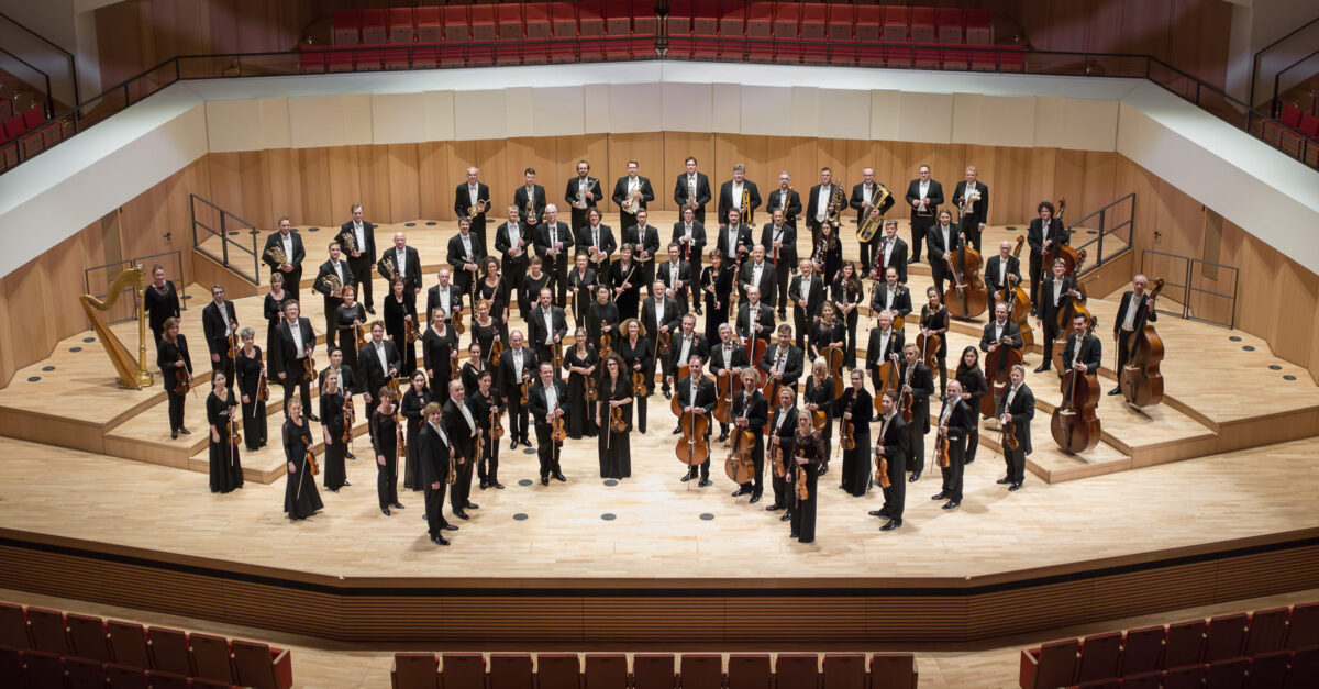 Dresdner Philharmonie Spielt Live Bei Den Filmnächten Am Elbufer