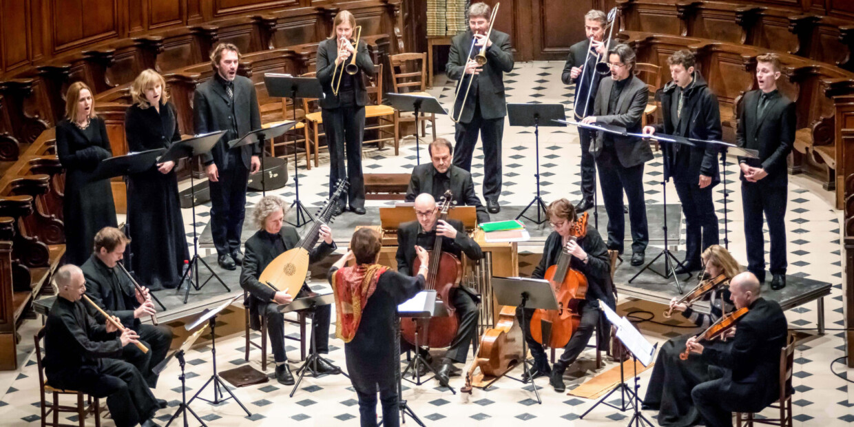 Grande Dame der Alten Musik: Artist in Residence Françoise Lasserre (Mitte vorne) spinnt mit ihrem Ensemble Akadêmia feine Barockgirlanden