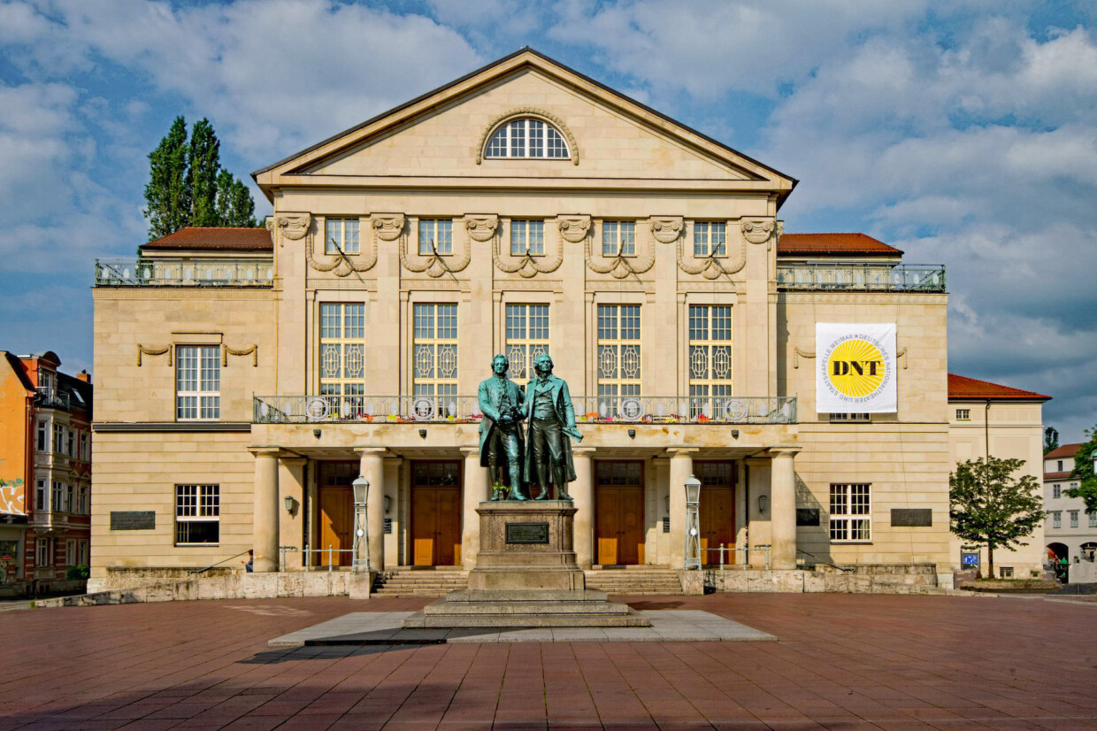 Vergiftetes Happy End am Deutschen Nationaltheater Weimar mit „Der Silbersee“