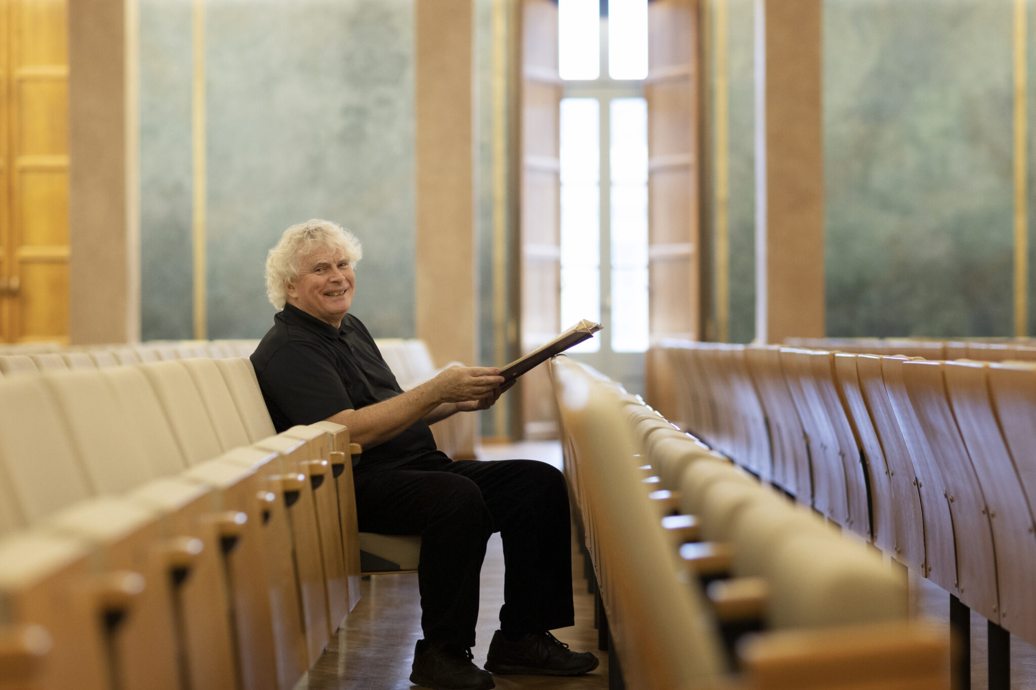 Simon Rattle bezeichnet sich selbst als „Scouser“