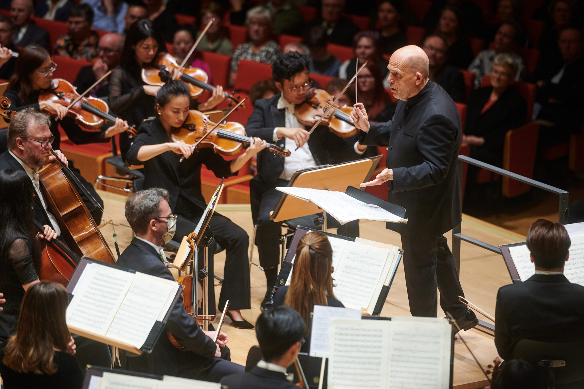 Jaap van Zweden fordert von seinem Hong Kong Philharmonic Orchestra präzise Details ein