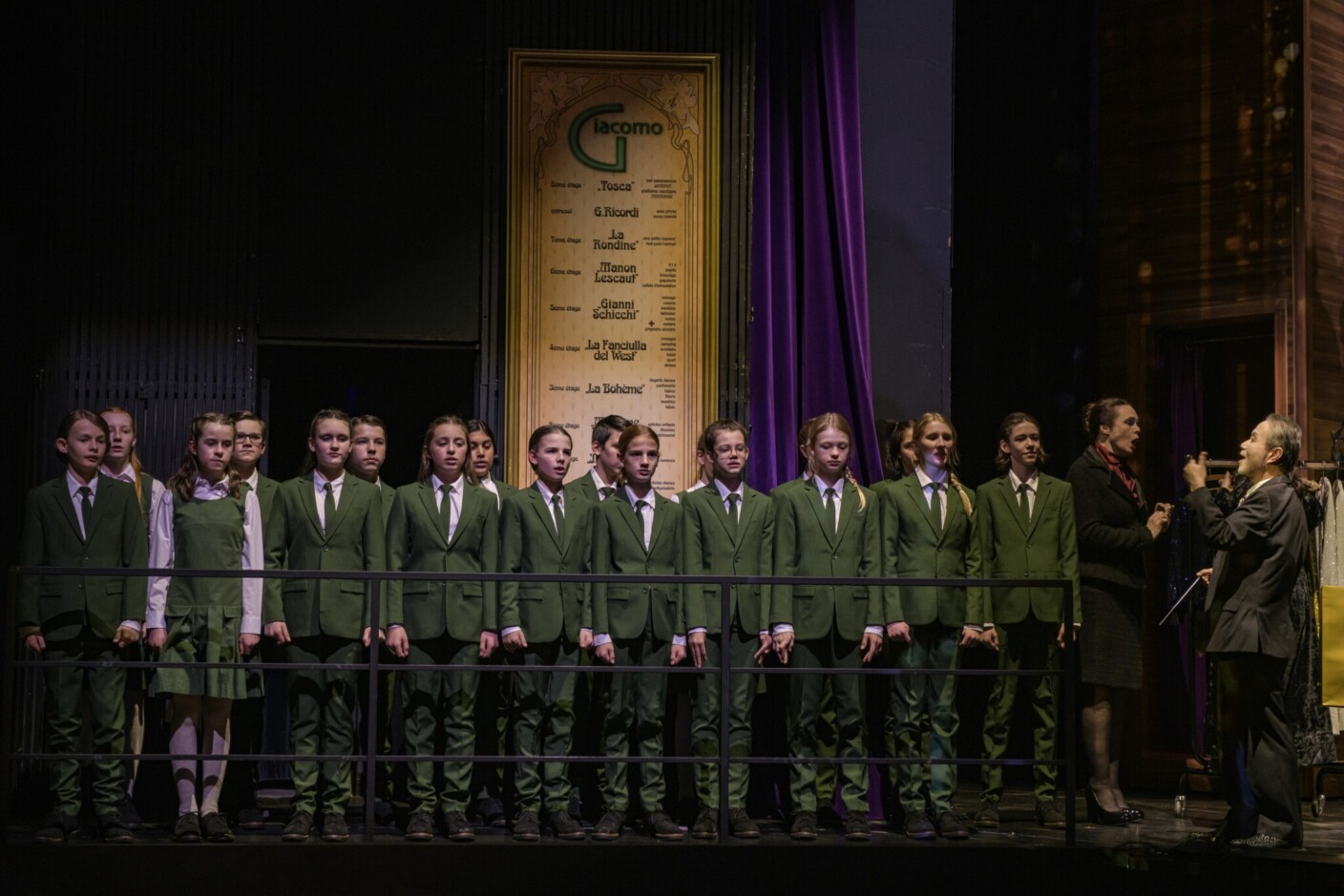 Szenenbild aus Puccinis „La bohème“ am Theater Münster