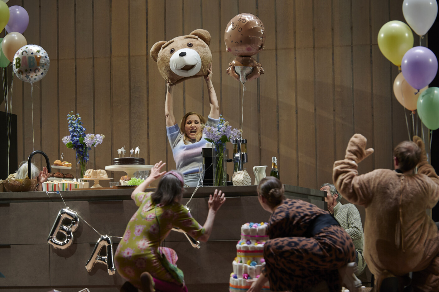 Szenenbild aus „Die Frau ohne Schatten“ an der Deutschen Oper Berlin