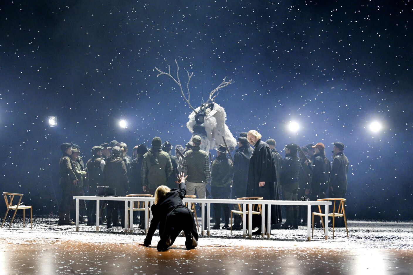 Szenenbild aus „Innoncence“ an der Semperoper Dresden